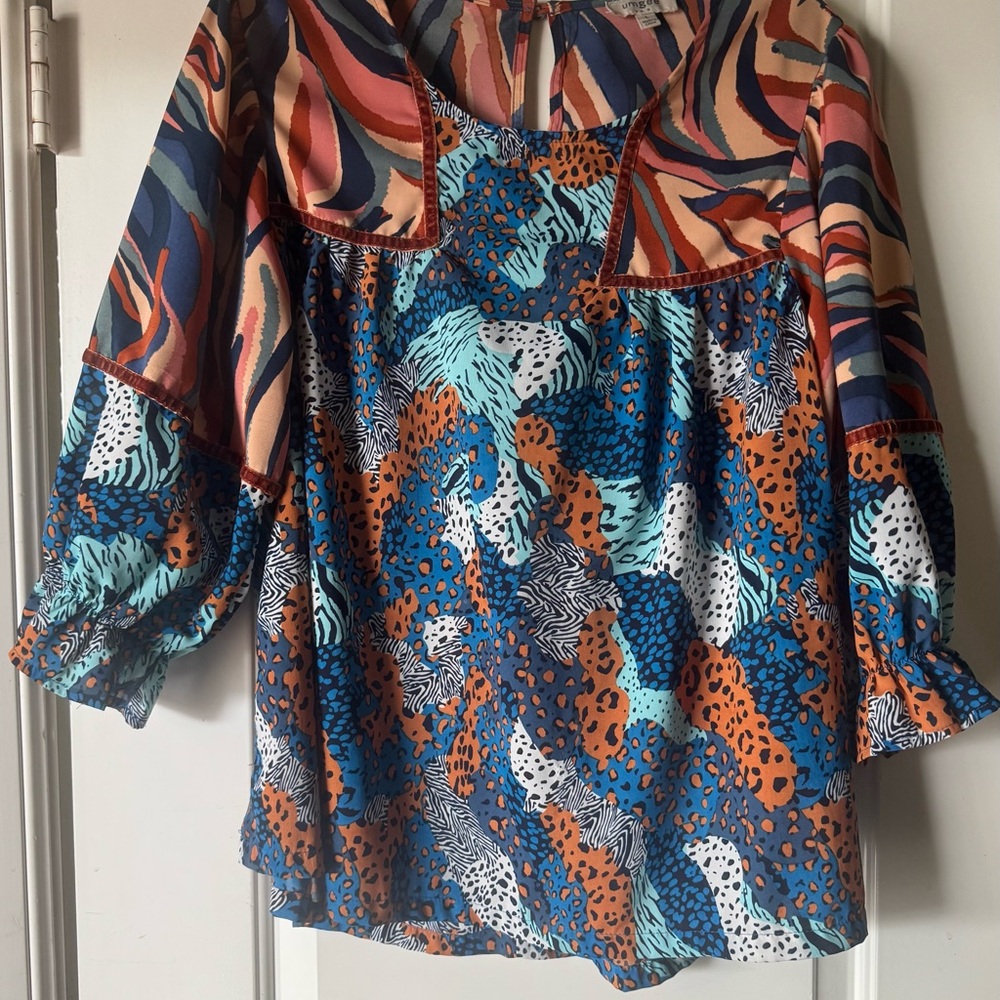 Umgee multi colored animal print large